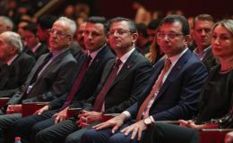 İmamoğlu: Atatürk’e derin bir vefa duygusuyla bağlı olmak asla vazgeçemeyeceğim şiarımdır