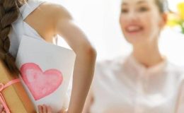 Anneler Günü ne zaman? En güzel Anneler Günü mesajları…