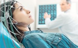 Beyinde şimşek çakması tehlikeli midir?